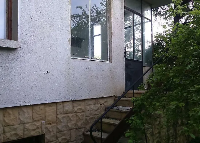 Maison d'hôtes вилна зона златни пясъци, спирка ален мак *