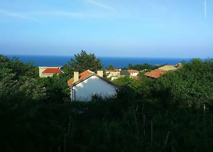 Maison d'hôtes вилна зона златни пясъци, спирка ален мак *